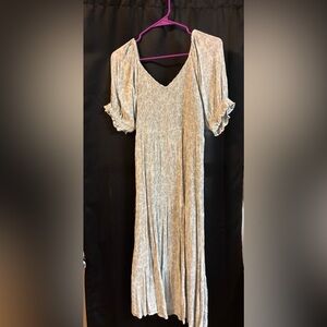 True Craft Light Green dress